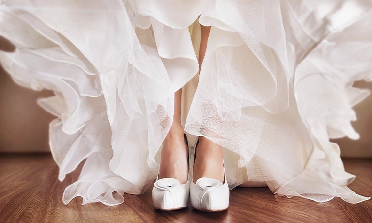 Why anti-chafing shorts are a must-have on your wedding day - Thigh Society