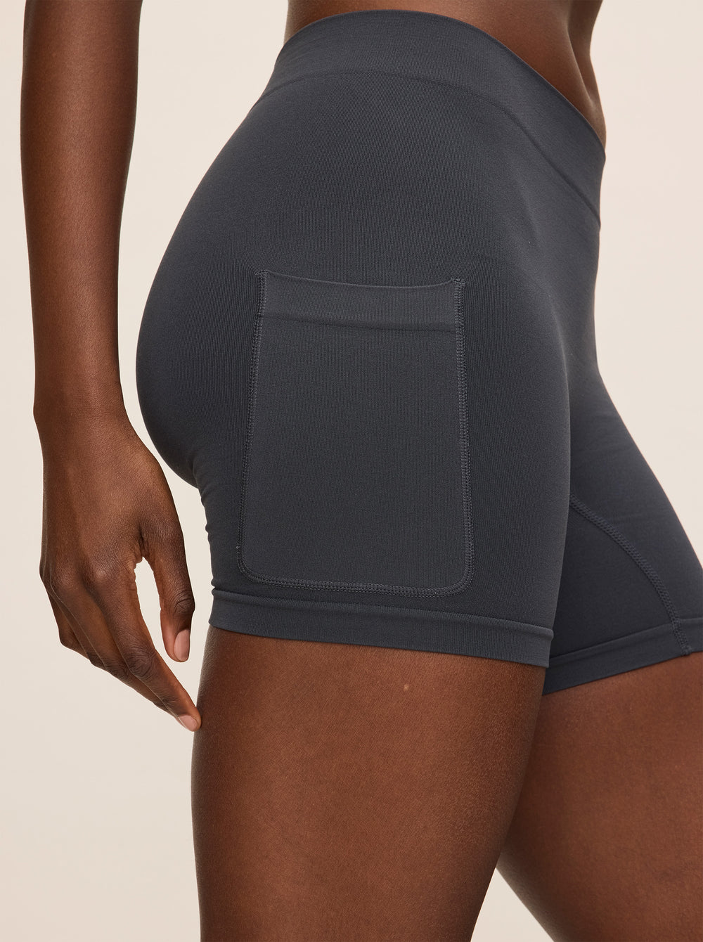 The Cargo 5" Charcoal Thigh Society USA Inc.