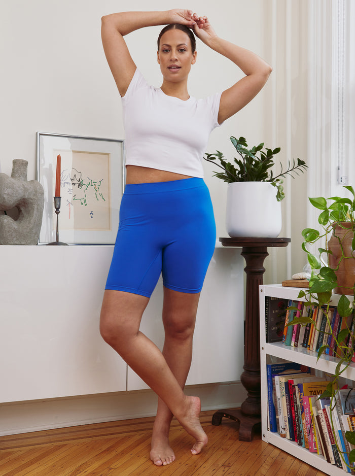 The Cargo 7  Lapis Thigh Society USA Inc.
