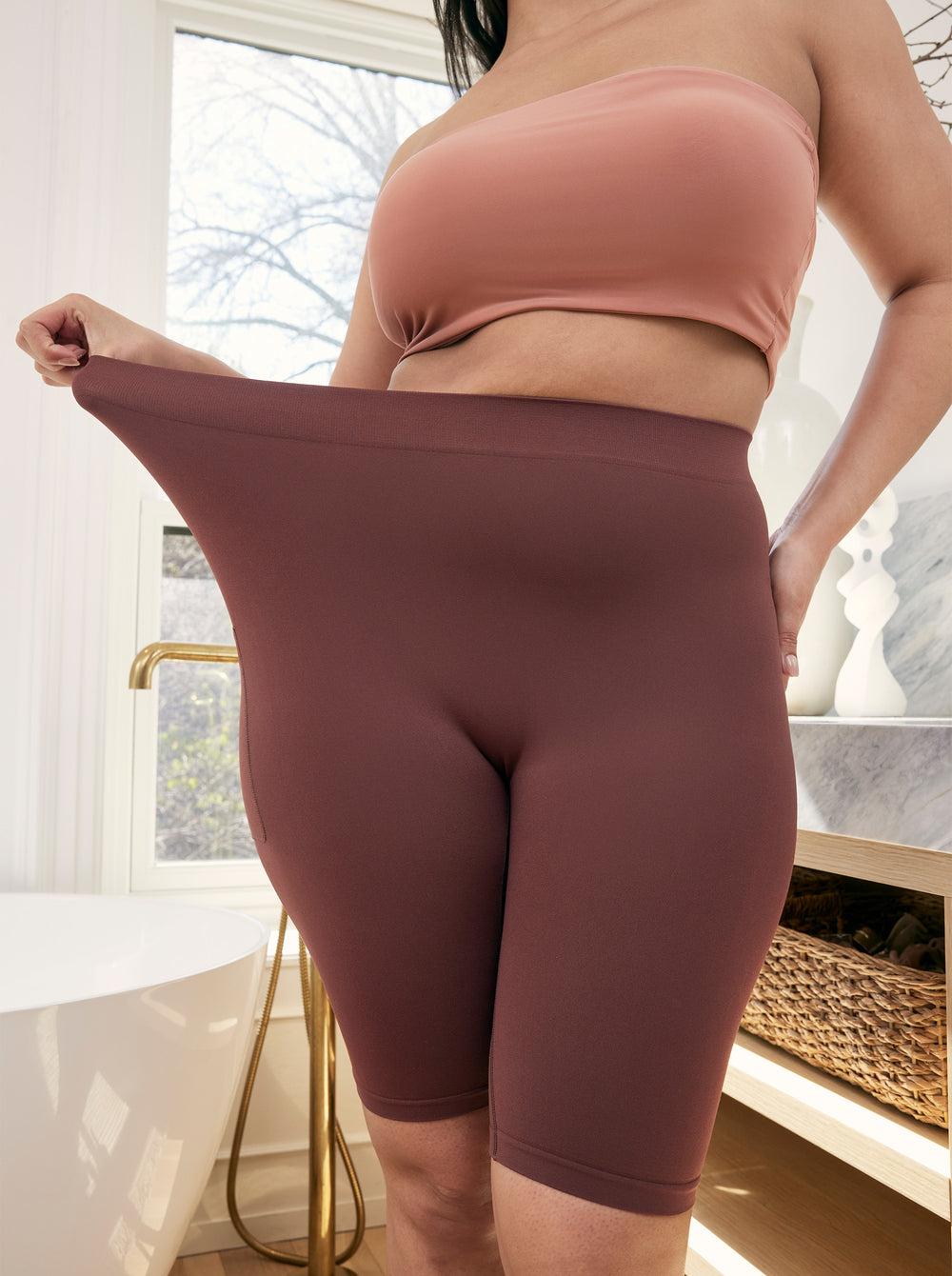 The Cargo 9" Raisin Thigh Society USA Inc.