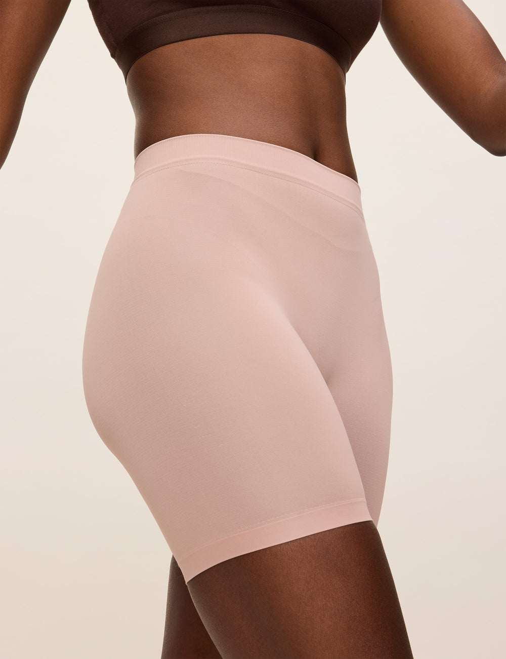 The Cooling 5" Sandstone Thigh Society USA Inc.