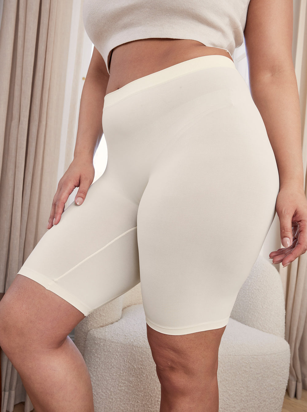 The Cooling 9" Vanilla Thigh Society USA Inc.