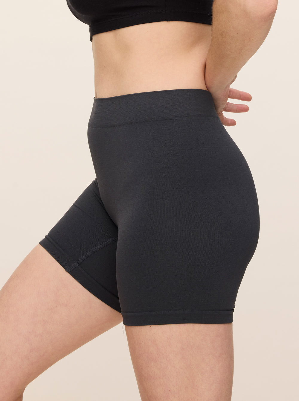 The Original 5" Charcoal Thigh Society USA Inc.